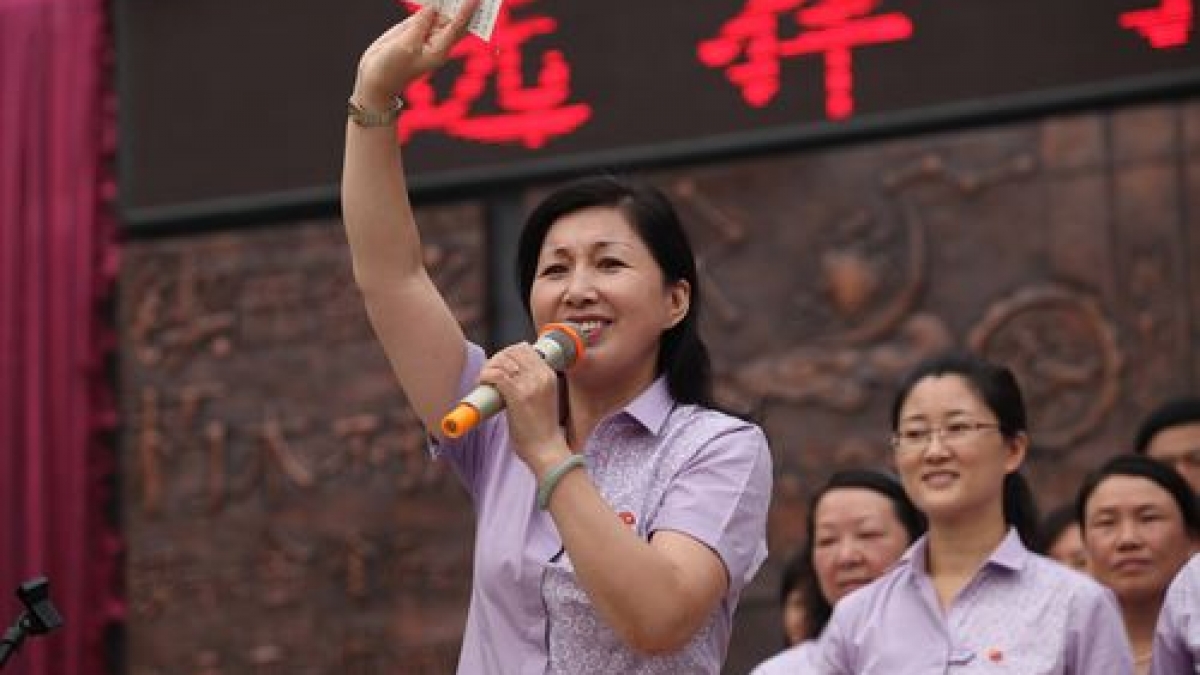 清华附小2012-2013年度第一学期开学典礼隆重举行