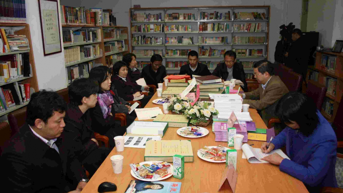 海淀区小学“四个十工程”考察小组莅临我校调研考察