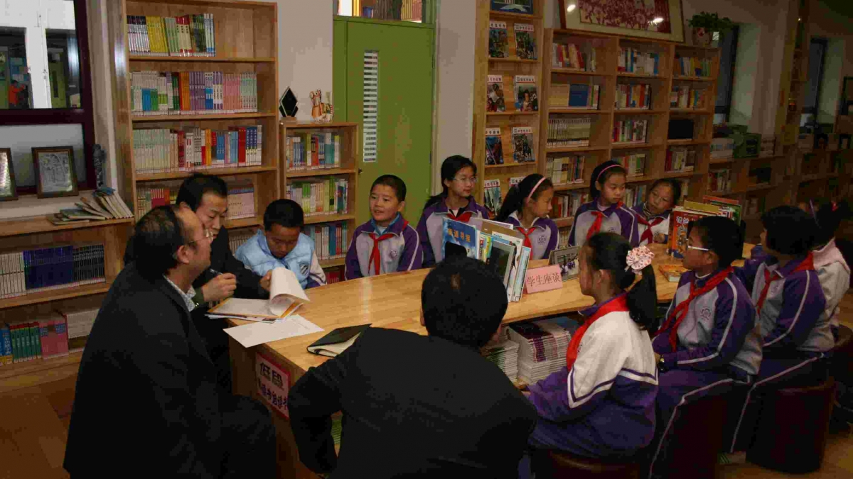 海淀区小学“四个十工程”考察小组莅临我校调研考察