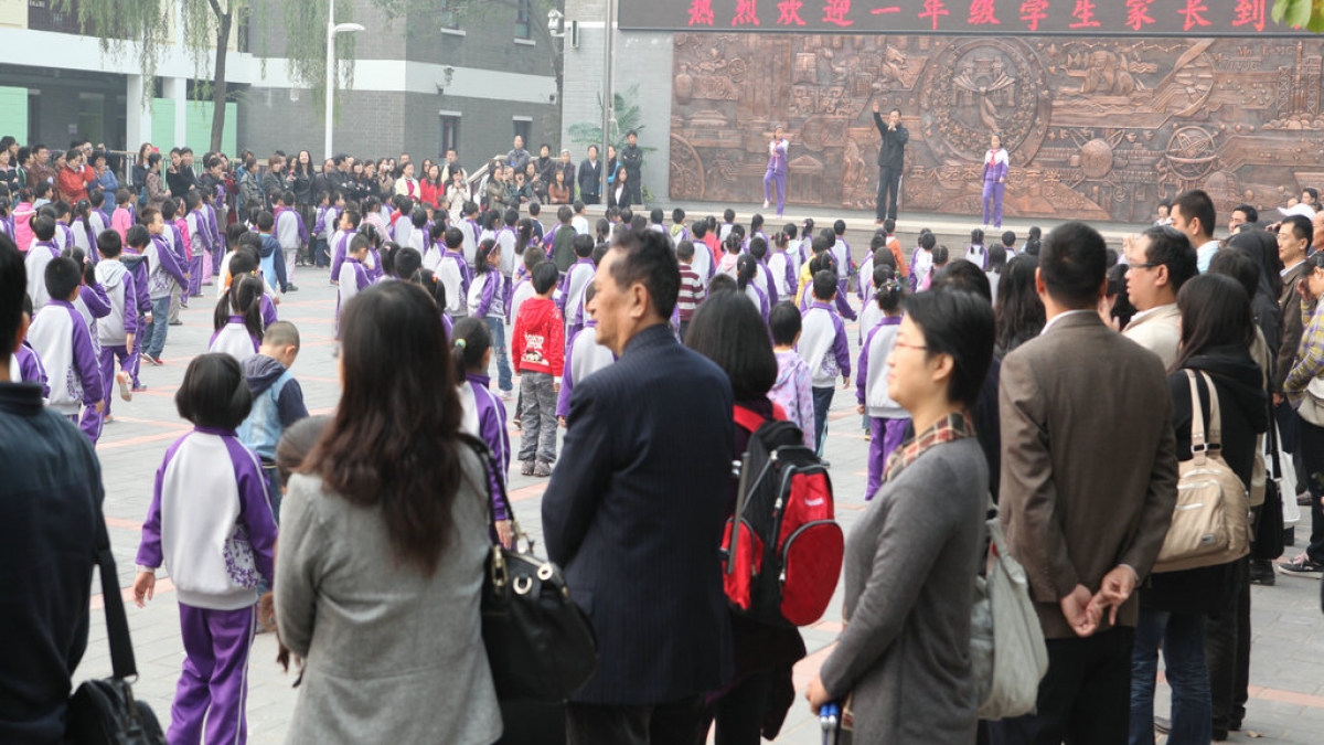 家校携手，共谋发展