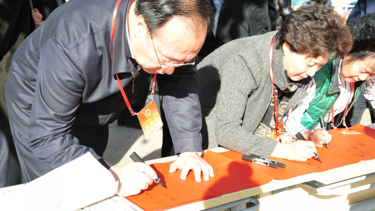 朝阳区人大代表莅临清华附小CBD分校视察指导工作