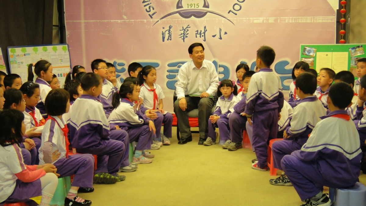 著名环保人士赵森林老师为我校学生讲环保