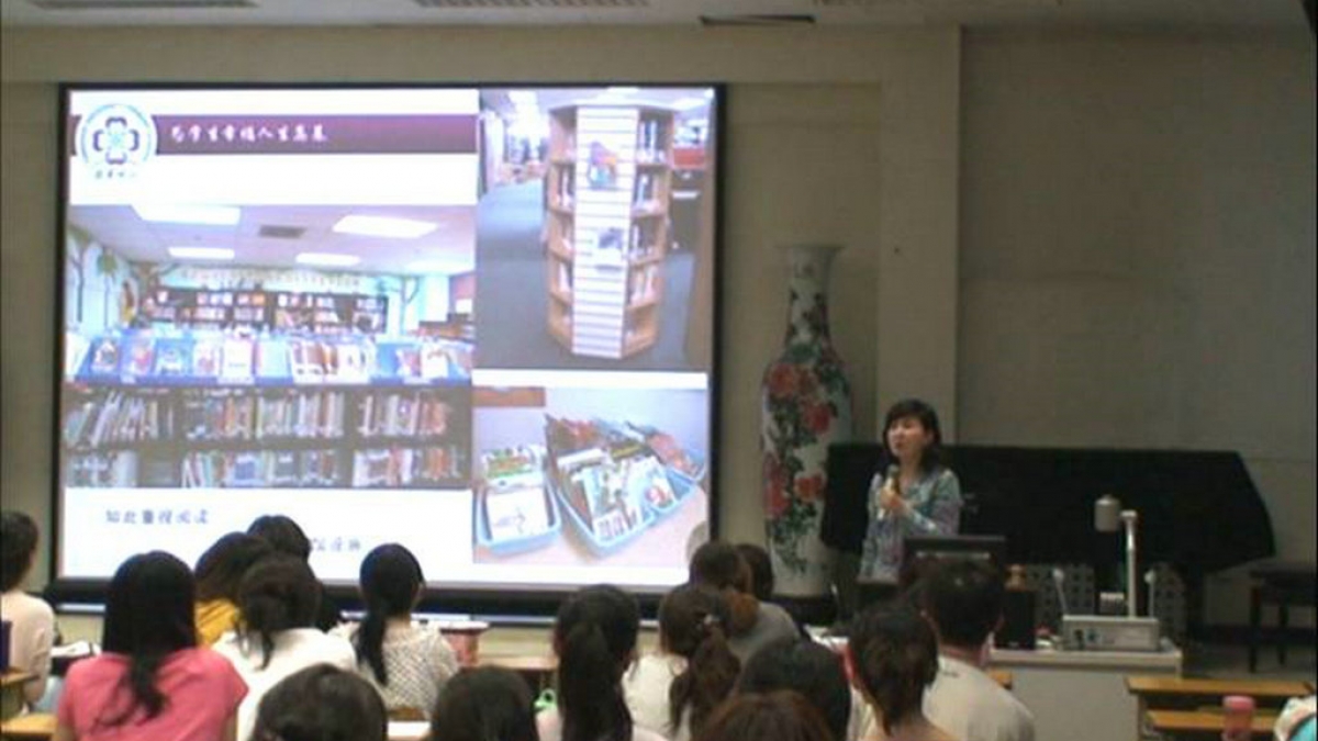 我校全体教职员工学习胡锦涛总书记在清华大学百年校庆大会上的讲话