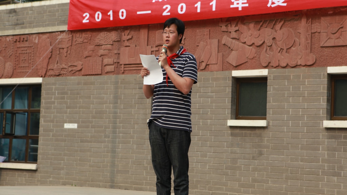 2010——2011学年度清华附小一年级入队仪式