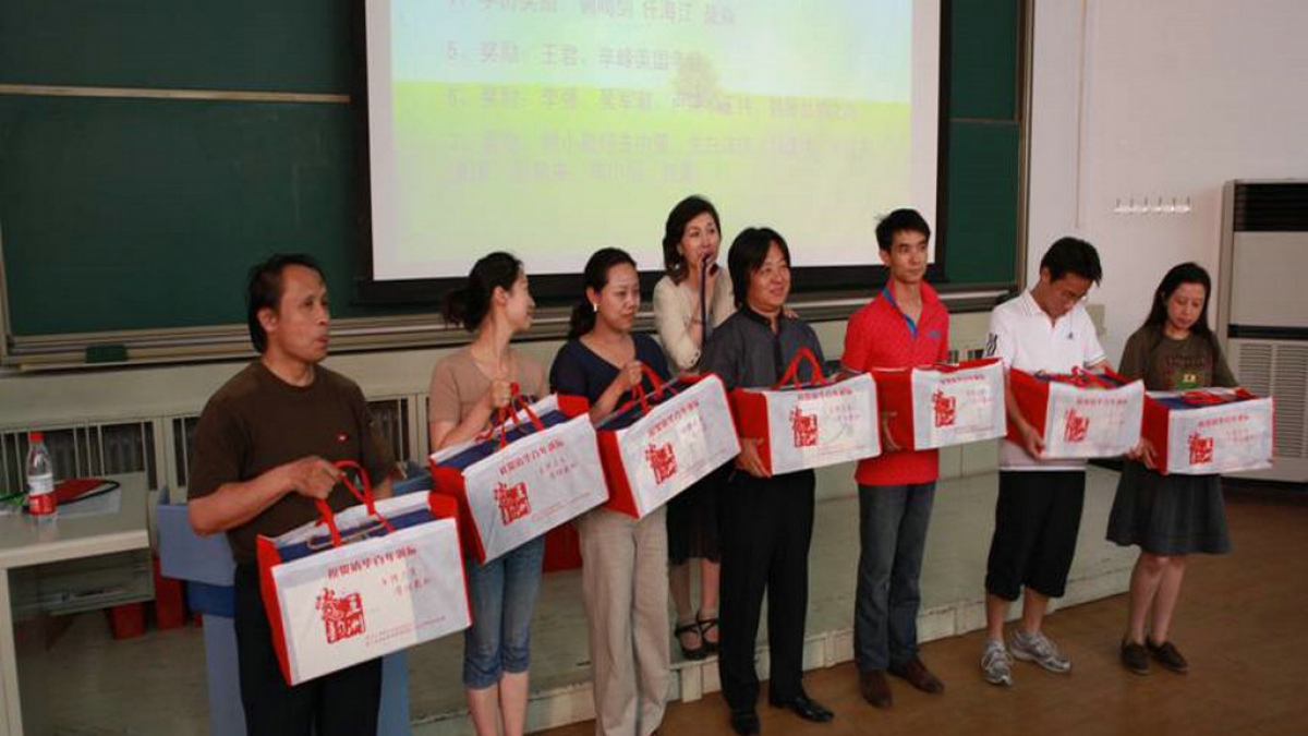 “清华附小2010——2011学年度第二学期的工作总结”