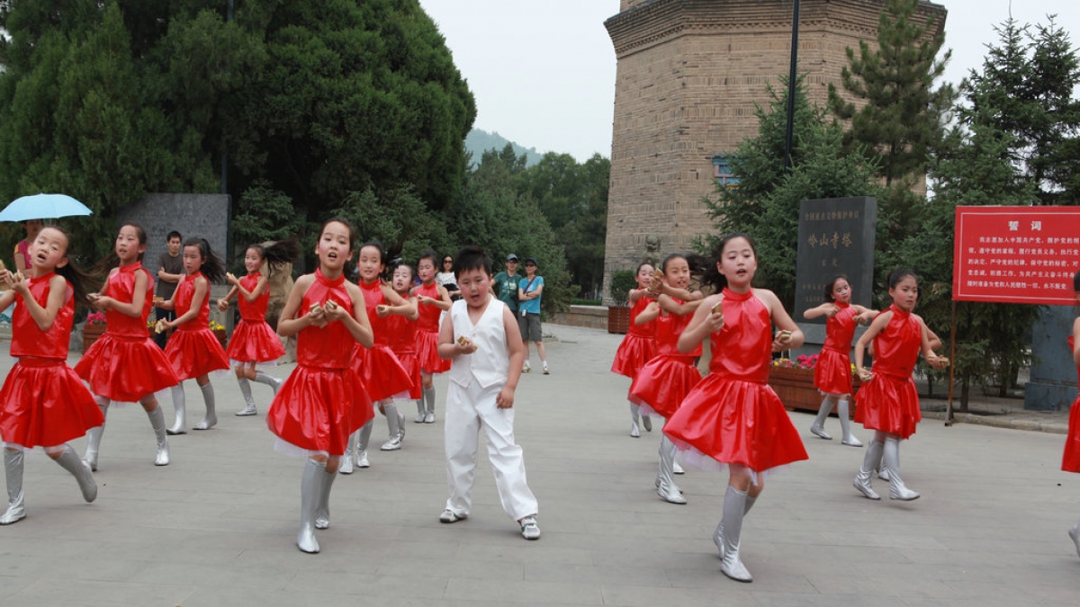 清华附小赴延安支教暨红色之旅