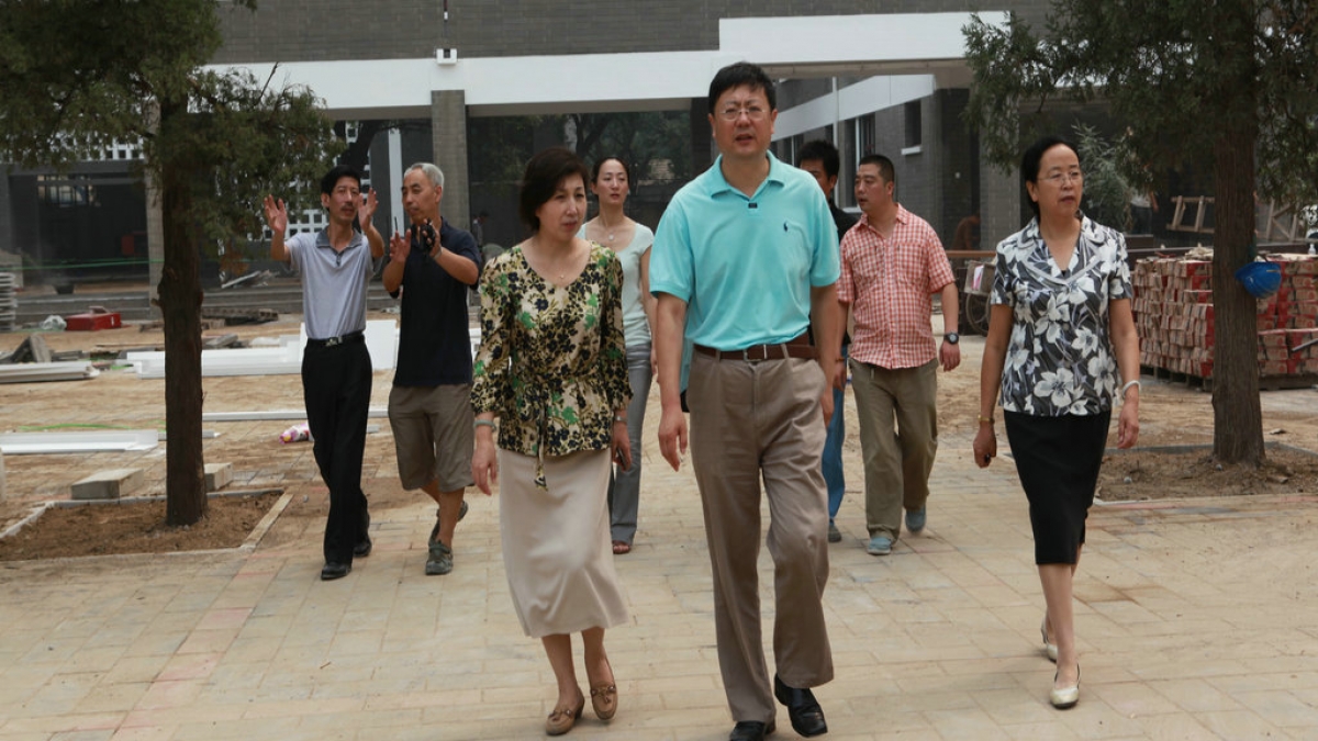 清华大学常务副校长陈吉宁亲临附小工地现场