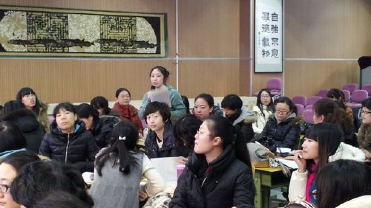 海淀区英语骨干教师培训班走进附小