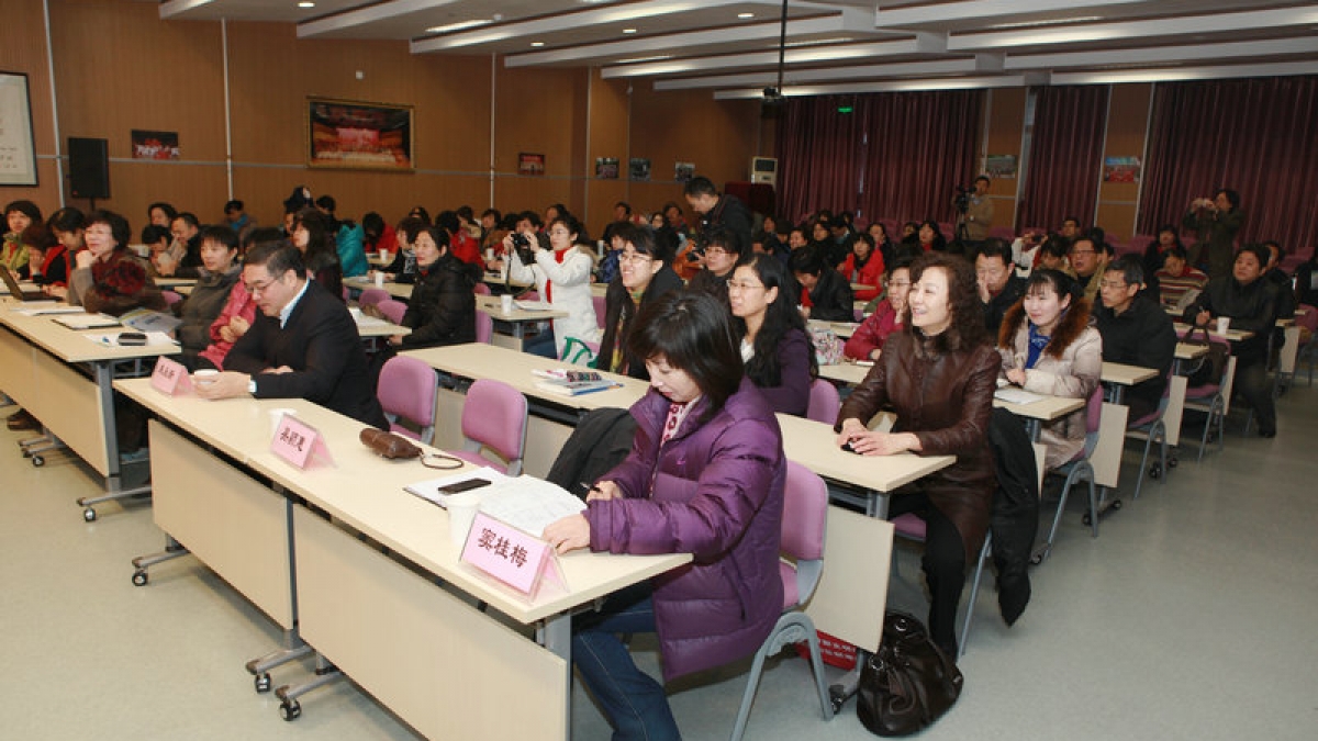 海淀区“新教育实验”启动培训会在我校举行