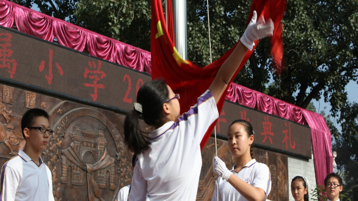 清华附小2012届毕业典礼隆重举行