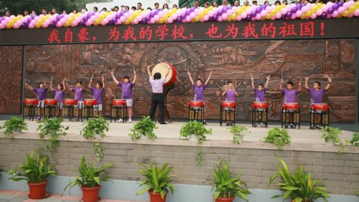 清华附小2012-2013年度第一学期开学典礼隆重举行