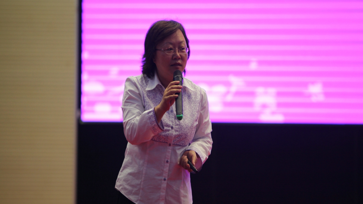 清华附小召开2012级一年级家长培训活动