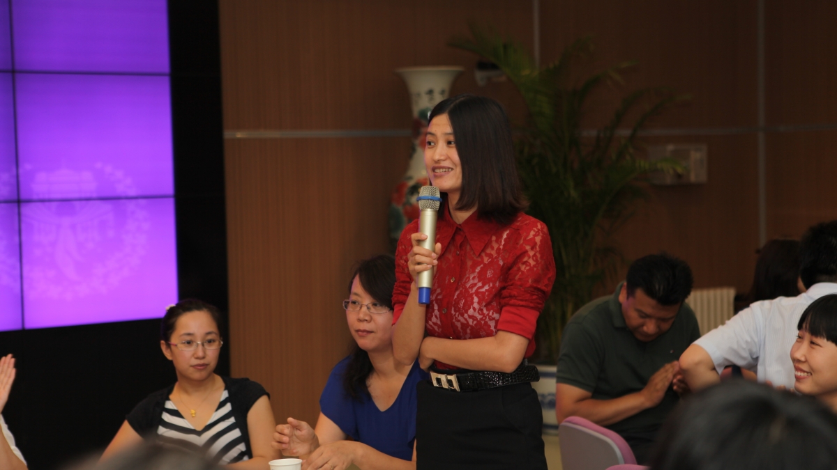 架起沟通的桥梁