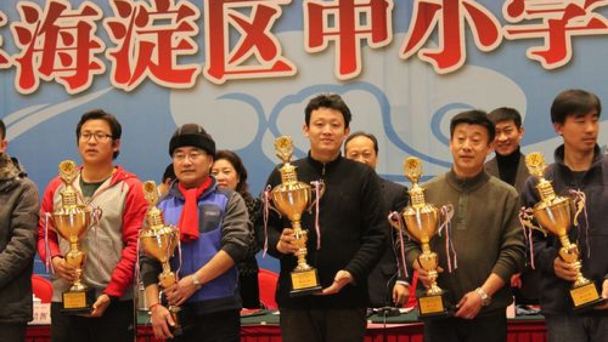 我校荣获“海淀区阳光体育明星学校”荣誉称号