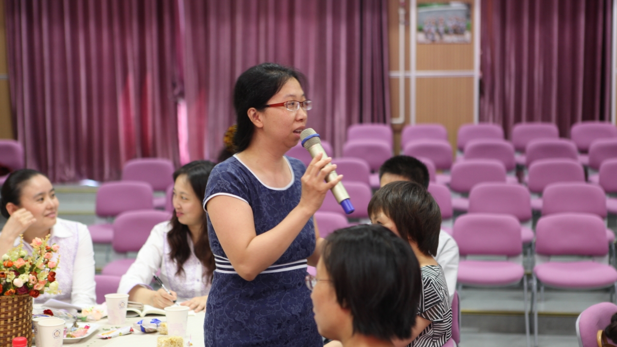 架起沟通的桥梁