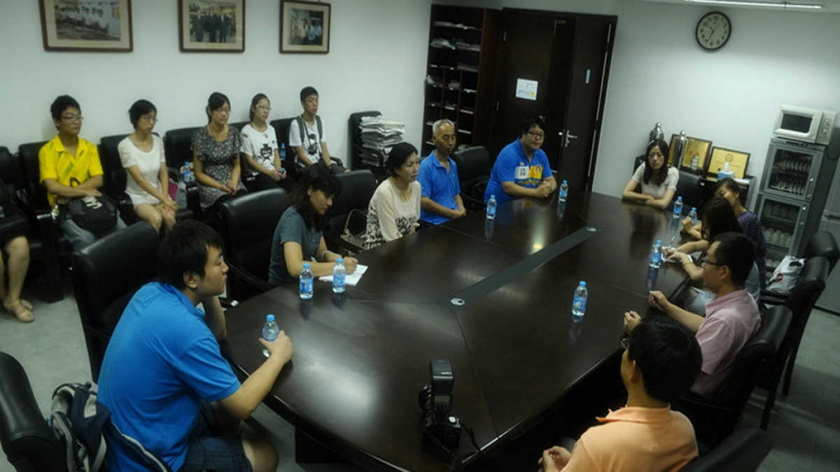 清华附小新入职教师参观清华大学校史馆