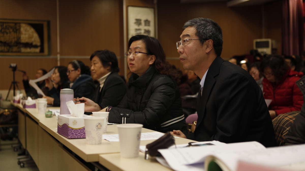 清华附小开展“我们一起成长”窦桂梅工作室课堂教学展示活动