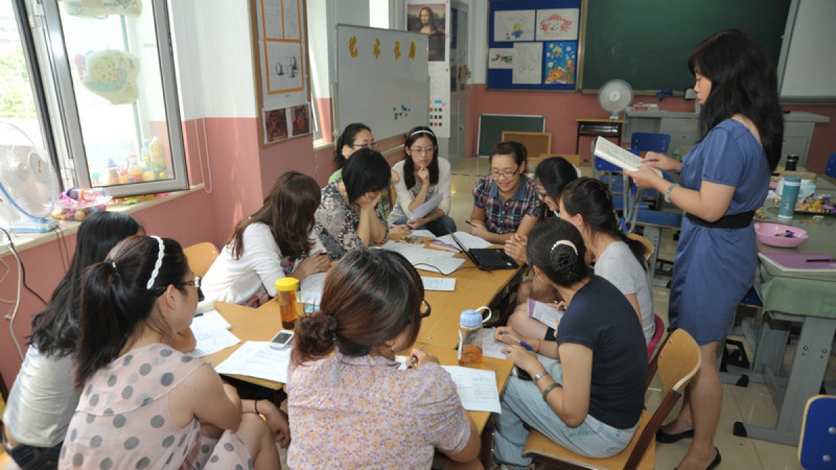 两校址联合开展低年段工作交流会