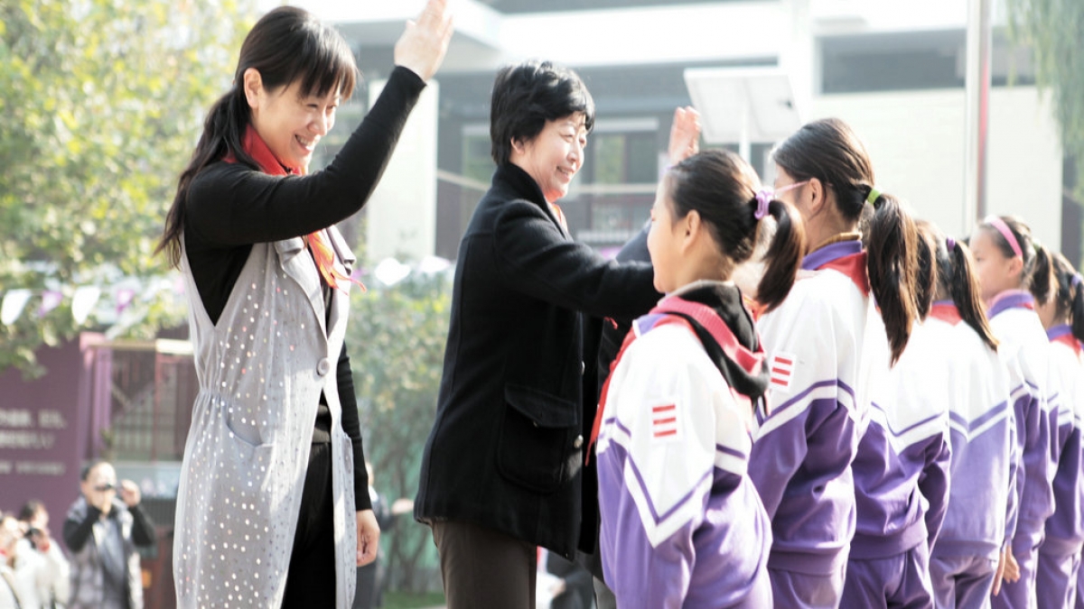 我校举行2011届少代会闭幕式暨延安精神宣讲活动