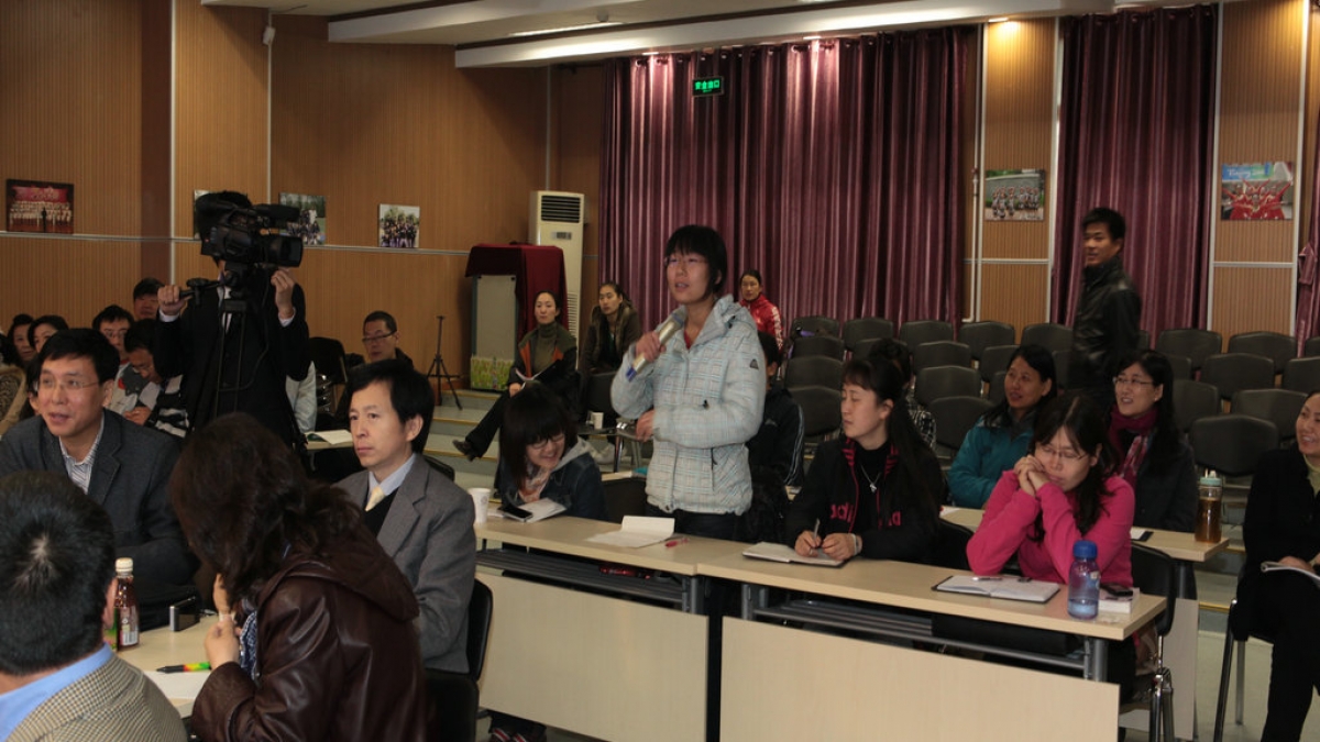 美国教育联合会教育专家来我校作专题报告