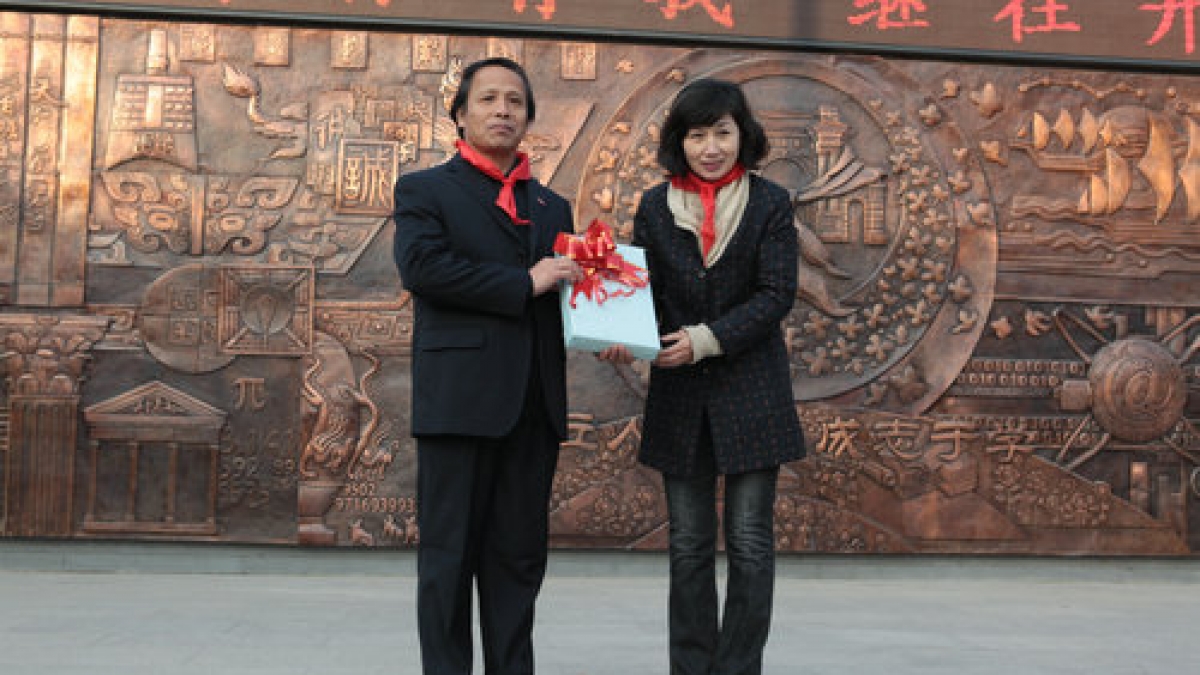 清华附小百年校庆校园动员会召开