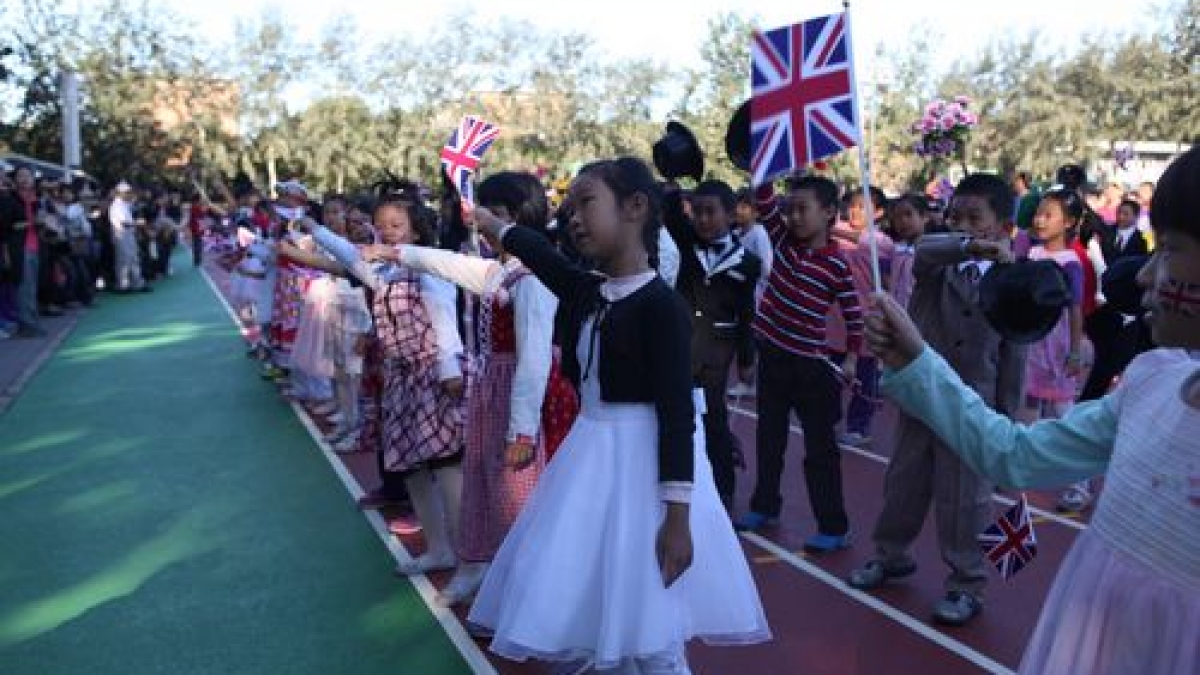 清华附小2012年秋季趣味运动会隆重举行