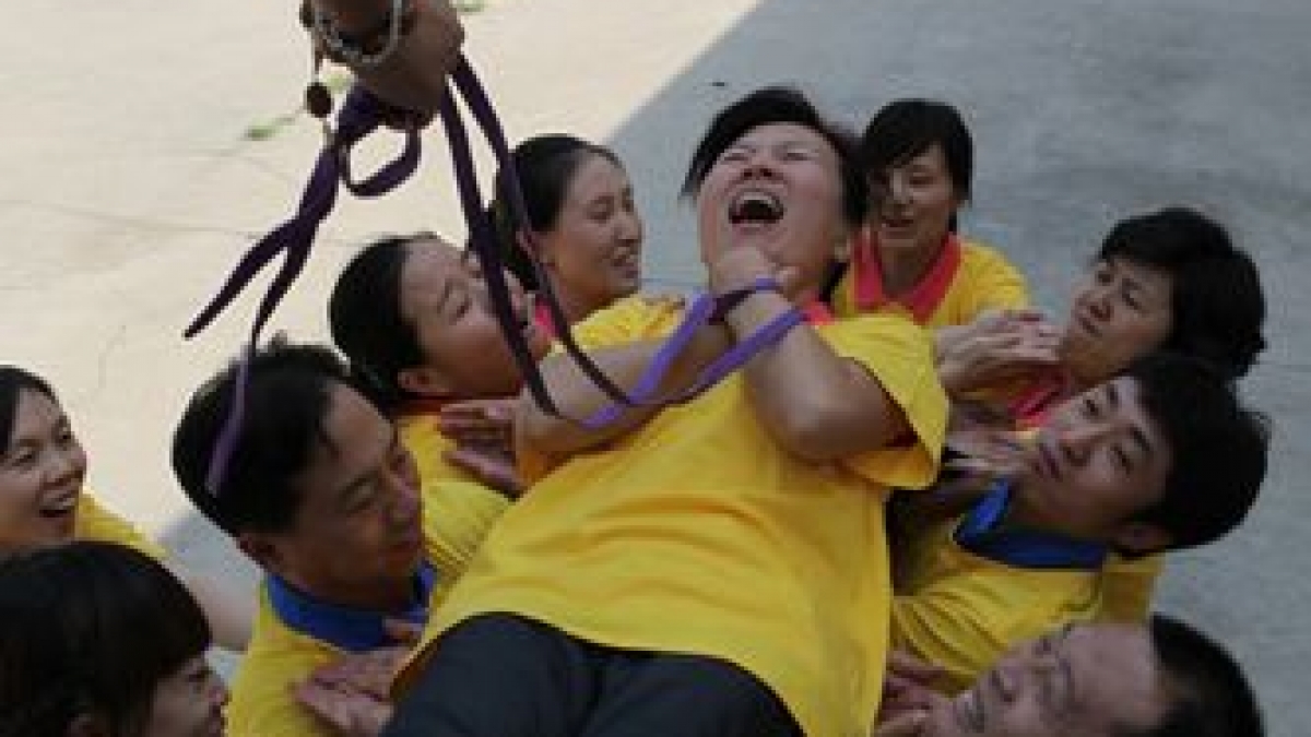 清华附小2012年拓展培训圆满结束