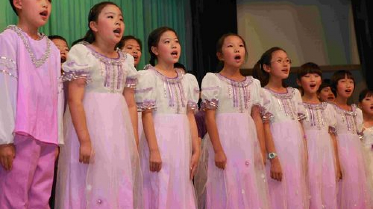 清华附小举办“金帆日”专场演出