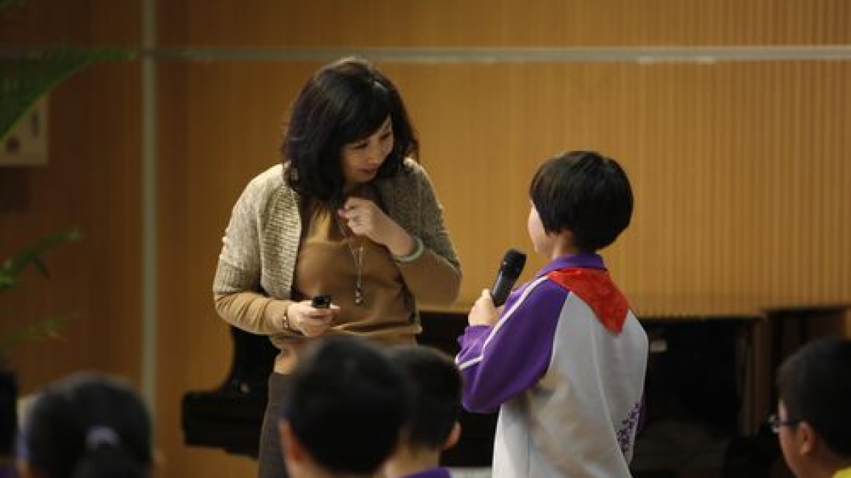 我校开展“我们一起成长”窦桂梅工作室课堂教学活动