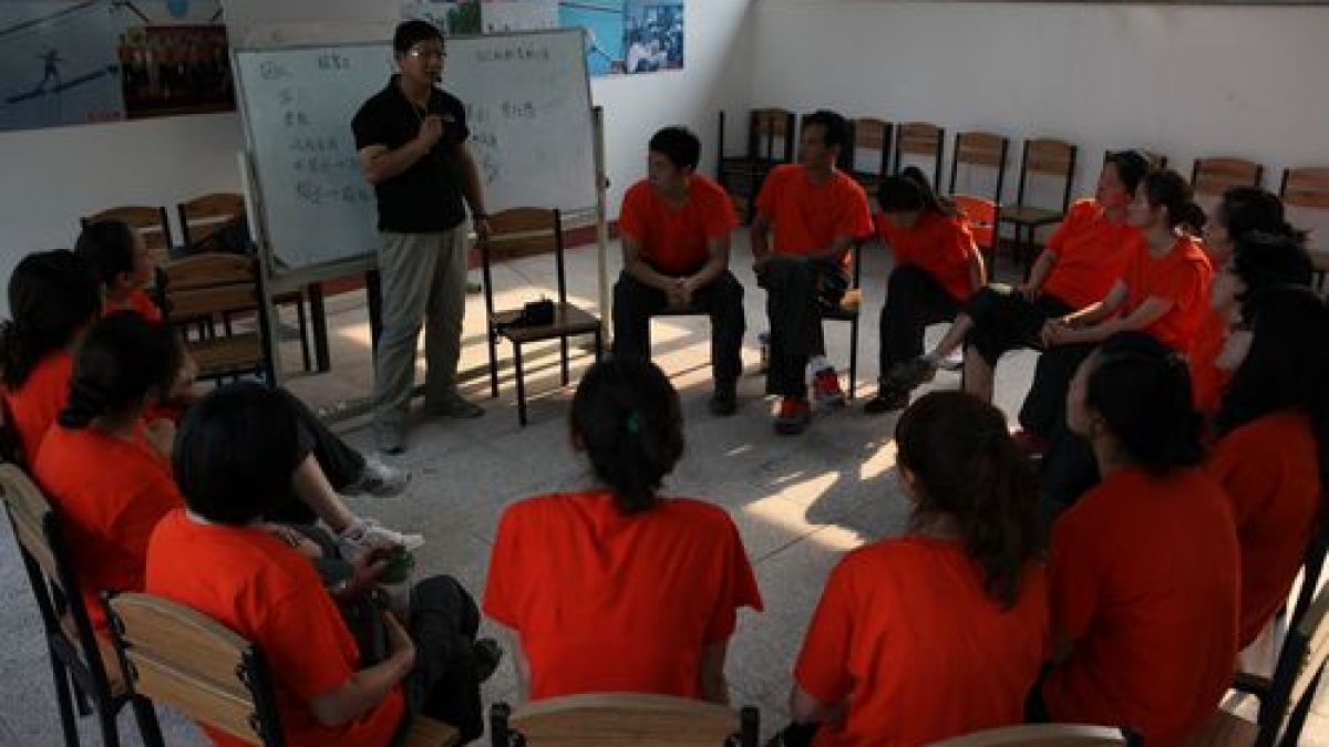 清华附小2012年拓展培训圆满结束