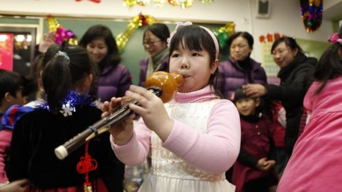 师生联欢迎新年， 美丽附小梦起航