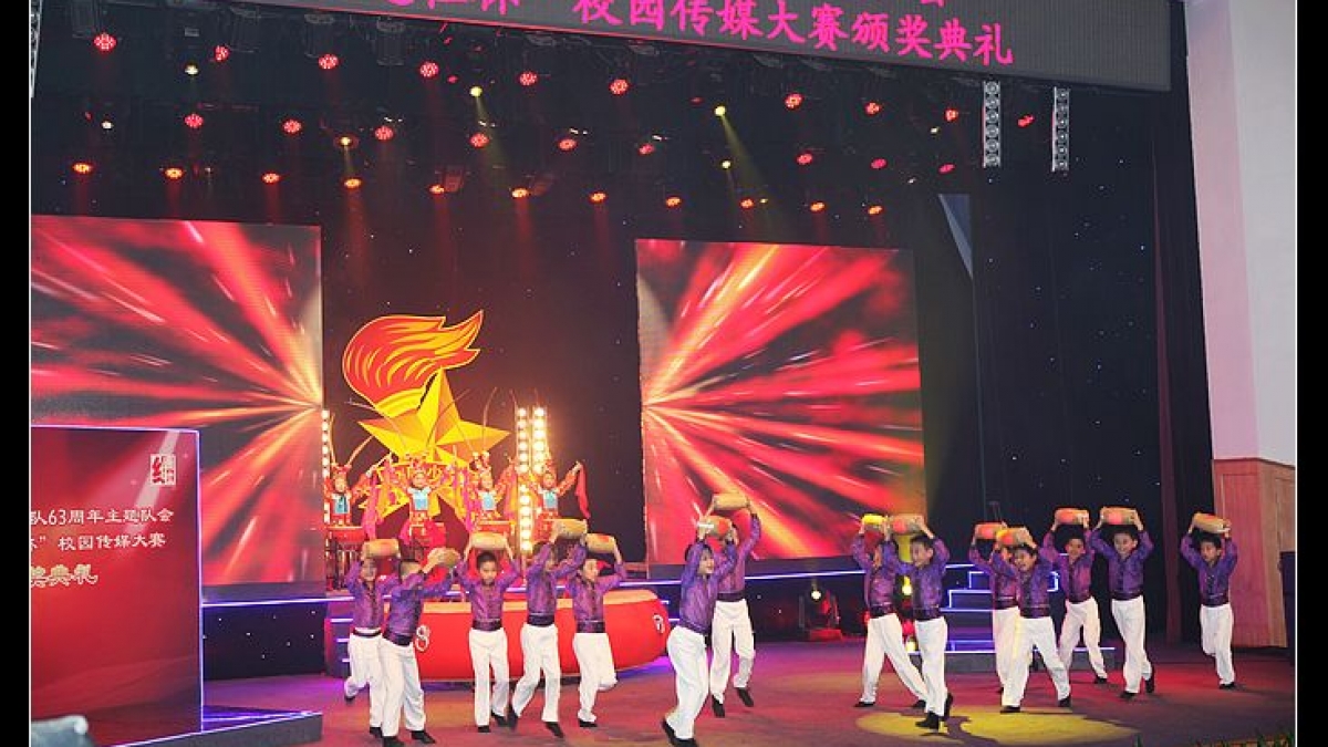 热烈祝贺我校获北京市少先队两项荣誉