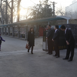 将心注入——清华附小庆祝三.八国际劳动妇女节活动