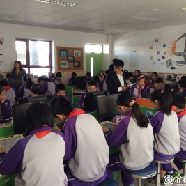 我校召开数学与科技iPad课堂研究活动