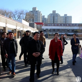 清华大学常务副校长程建平一行慰问除夕坚守岗位的附小老师