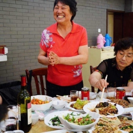 同学们分别向老师汇报