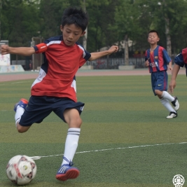 来年“马约翰杯”，我们再踢球！ 