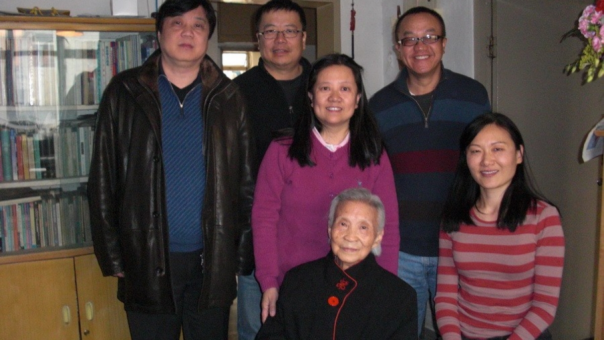 银发恩师——彭光玉----邝劲筠（清华附小1976届六班毕业生）