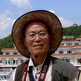 感恩母校寸草心----薛福(清华附小1954届乙班毕业生)