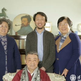 诗人主要的天赋是爱,爱他的祖国,爱他的人民——采访成志时期老校友闻立雕先生 之二----《世纪情愫》编委会,执笔:吴逸