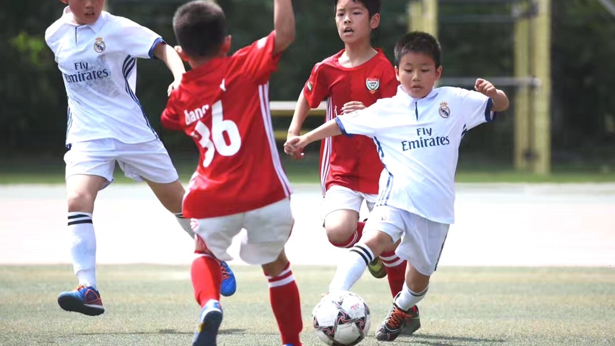 【清华附小成志教育“100+2”】校园足球联赛就应该这样踢！