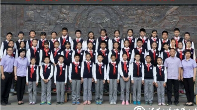 【毕业课程班级系列展示一】六（2），做自己的导演